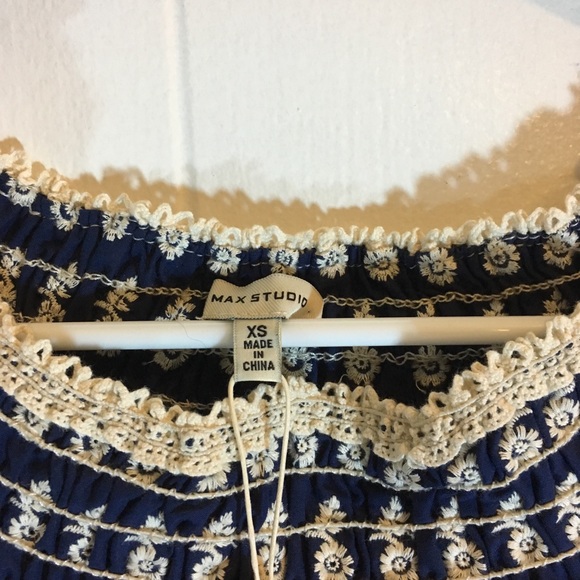 Off-The-Shoulder Embroidered Shift Dress - Picture 6 of 7